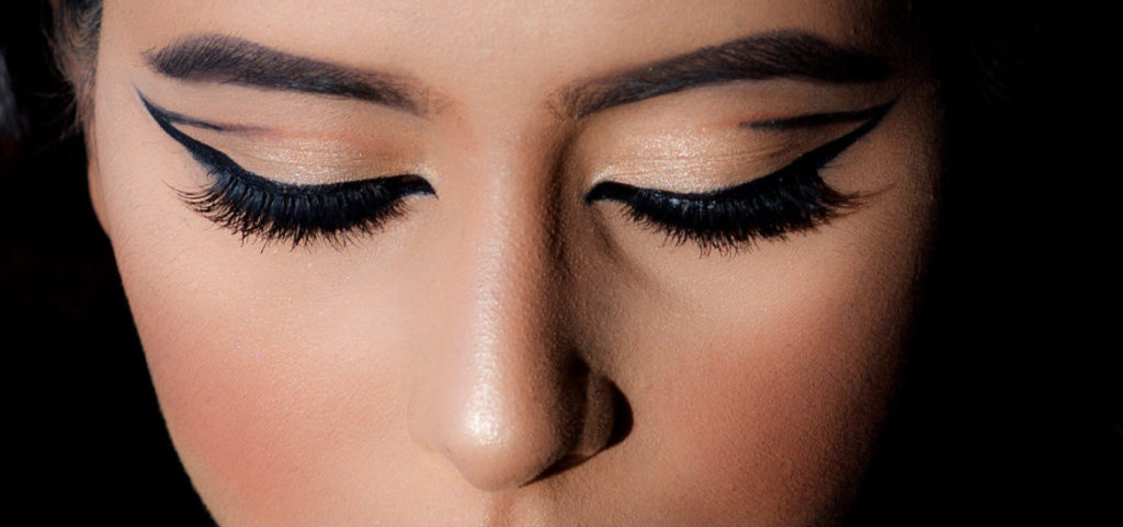 graphic liner