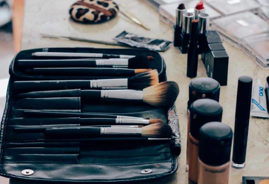 Small Business and Investment Ideas in Nepal makeup artist