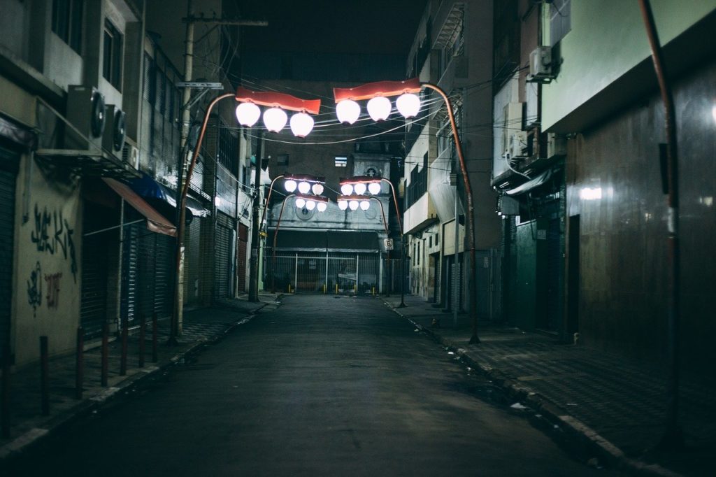 An isolated alley in my dreams