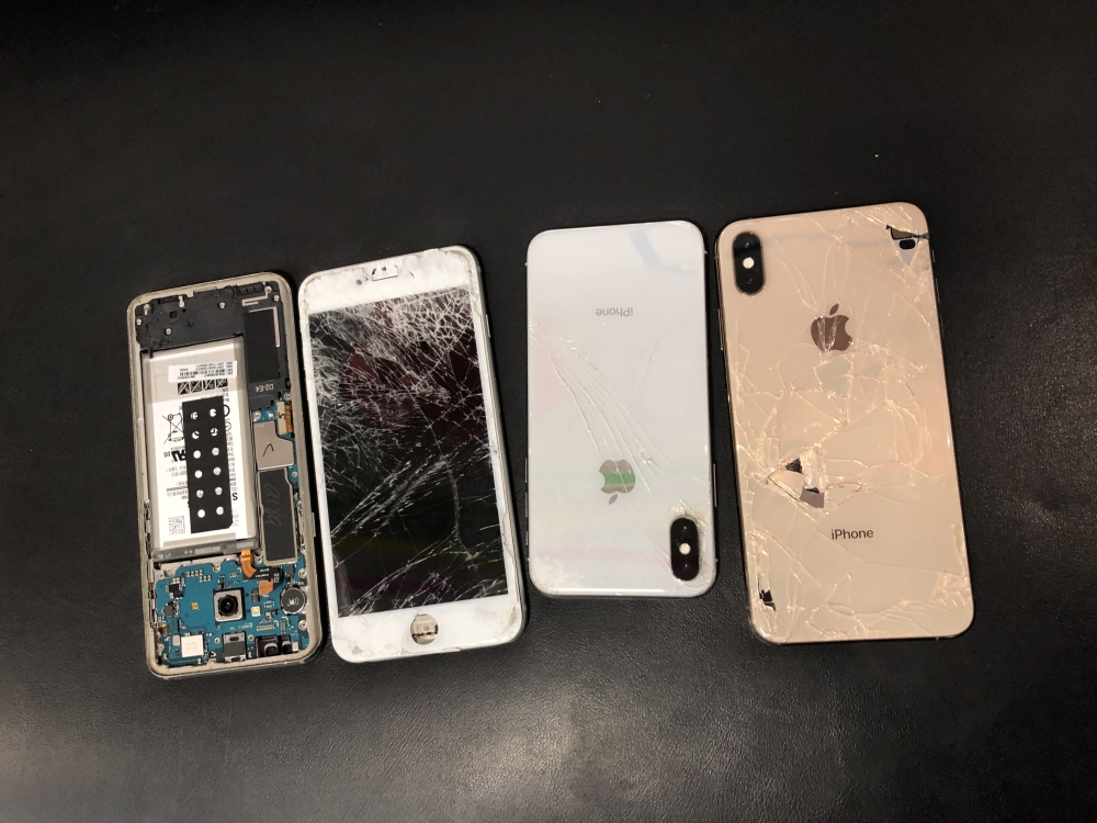 Broken phones Mobile business in nepal