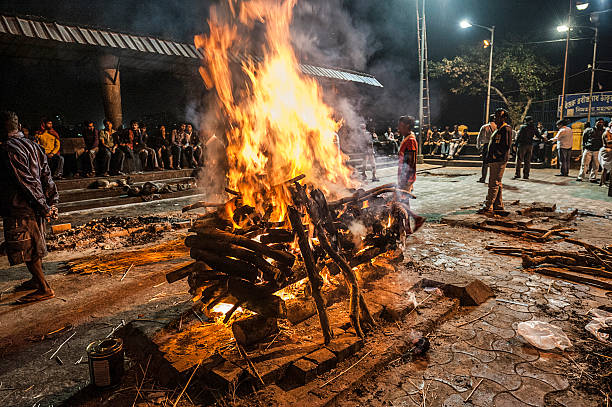 जीवनको अन्तिम दिन funeral pyre in kolkata