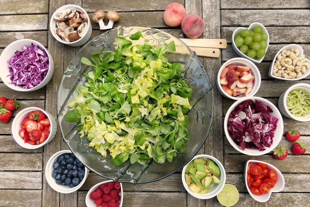 salad table habits of rich people